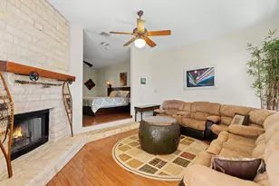 3405 Bee Creek Rd, Spicewood, TX 78669 - Photo 16