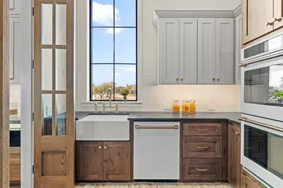 1562 Canyon Crossing View, Dripping Springs, TX 78620 - Photo 12