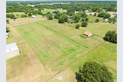 215 Old Highway 90 Loop, Schulenburg, TX 78956 - Photo 12