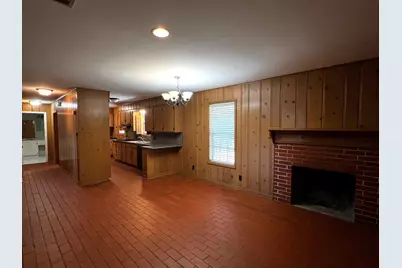 235 W Lower Line Street, La Grange, TX 78945 - Photo 12