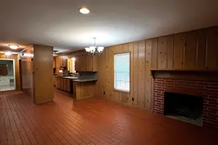 235 W Lower Line St, La Grange, TX 78945 - Photo 12