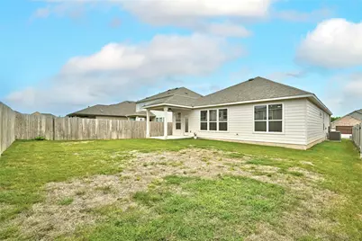 7712 Libretto Lane, Austin, TX 78744 - Photo 30