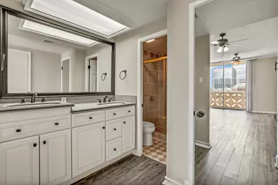 1801 Lavaca Street #5F, Austin, TX 78701 - Photo 18