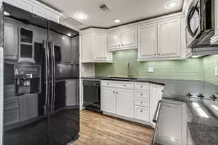 1801 Lavaca St, Austin, TX 78701 - Photo 8