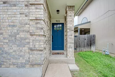 922 Thackeray Lane, Pflugerville, TX 78660 - Photo 4