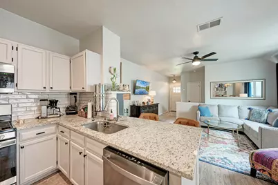 922 Thackeray Lane, Pflugerville, TX 78660 - Photo 14