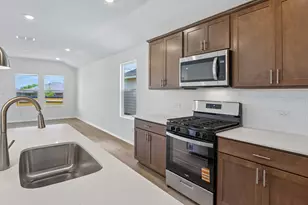 360 San Juan Trl, Bastrop, TX 78602 - Photo 12
