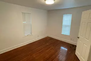 212 Comal St, Austin, TX 78702 - Photo 8