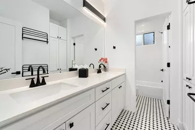 1500 Sylvan Glade #1A, Austin, TX 78745 - Photo 22