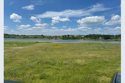 105 Elizabeth Drive, Spicewood, TX 78669 - Photo 10