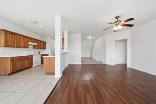 118 Invierno St, Kyle, TX 78640 - Photo 10