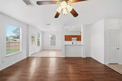 118 Invierno Street, Kyle, TX 78640 - Photo 6