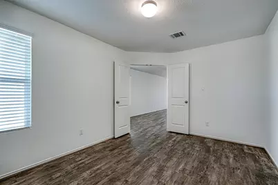 9224 Daisy Cutter Crossing, Georgetown, TX 78628 - Photo 10
