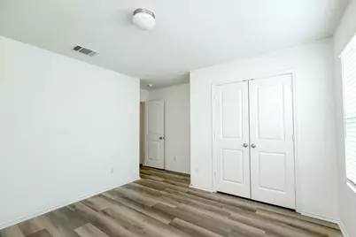 9224 Daisy Cutter Crossing, Georgetown, TX 78628 - Photo 18