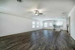 9224 Daisy Cutter Crossing, Georgetown, TX 78628 - Photo 4