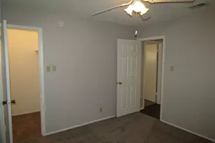 11443 Ptarmigan Dr, Austin, TX 78758 - Photo 14