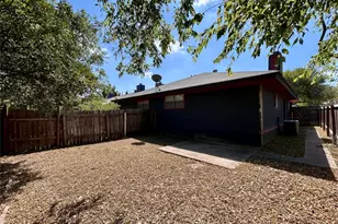 11443 Ptarmigan Dr, Austin, TX 78758 - Photo 32