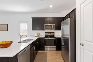 308 Sunfish Ln, Bastrop, TX 78602 - Photo 10