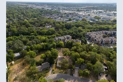 300 Pecan Drive, Austin, TX 78753 - Photo 4