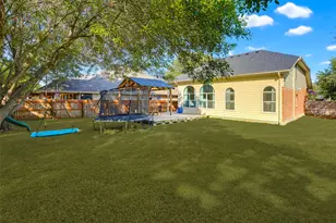518 Bandera Cir Circle, New Braunfels, TX 78130 - Photo 34