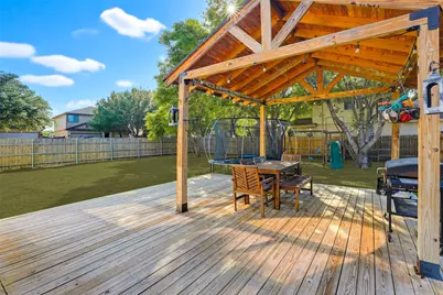 518 Bandera Cir Circle, New Braunfels, TX 78130 - Photo 32