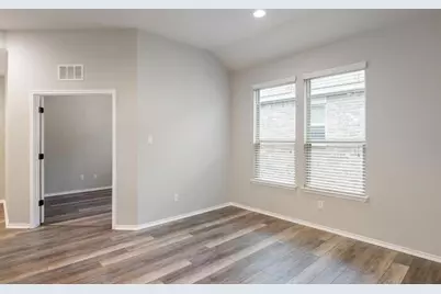 320 Cyril Drive, Hutto, TX 78634 - Photo 18