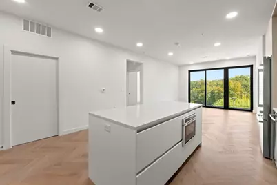 2209 S 1st Street #335, Austin, TX 78704 - Photo 8