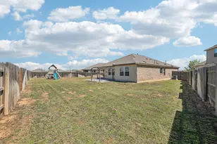 138 George Kimble Cv, Bastrop, TX 78602 - Photo 32