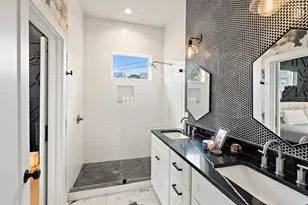 4800 Vinson Dr, Austin, TX 78745 - Photo 32