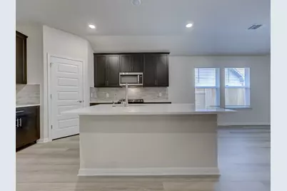 108 Greenspire Lane, Hutto, TX 78634 - Photo 12