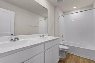 2203 Loganberry Ln, Luling, TX 78648 - Photo 30