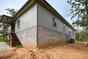 123 S Kanaio Dr, Bastrop, TX 78602 - Photo 40