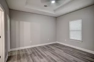 123 S Kanaio Dr, Bastrop, TX 78602 - Photo 30