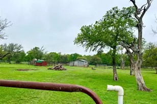 2700 County Rd 305, Jarrell, TX 76537 - Photo 26
