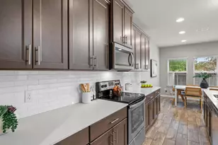 12802 Michelangelo St, Austin, TX 78729 - Photo 10