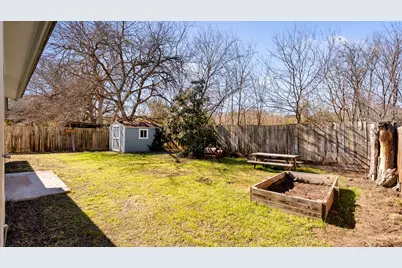1618 Chippeway Lane, Austin, TX 78745 - Photo 10