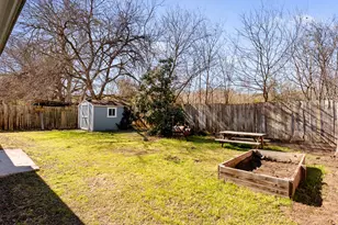 1618 Chippeway Ln, Austin, TX 78745 - Photo 10