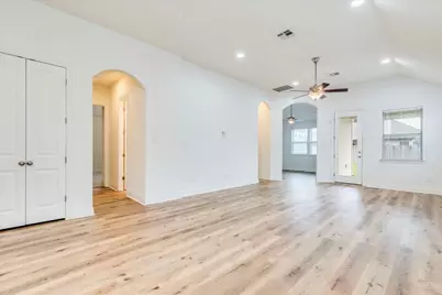5309 Anaheim Avenue, Pflugerville, TX 78660 - Photo 10