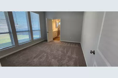 605 Los Olives Lane, Liberty Hill, TX 78642 - Photo 22