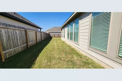 605 Los Olives Lane, Liberty Hill, TX 78642 - Photo 2