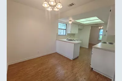 306 Lakeway Drive, Georgetown, TX 78628 - Photo 8