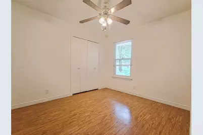 306 Lakeway Drive, Georgetown, TX 78628 - Photo 20