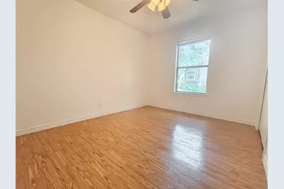 306 Lakeway Drive, Georgetown, TX 78628 - Photo 18