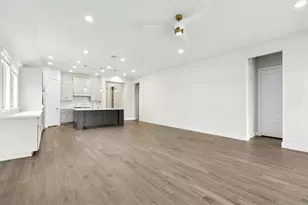 1121 Spring Gulch Ln, Georgetown, TX 78628 - Photo 10