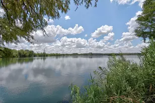 300 Bowie St, Austin, TX 78703 - Photo 38