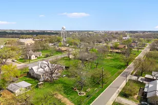 3303 Ranch Road 1869, Liberty Hill, TX 78642 - Photo 34