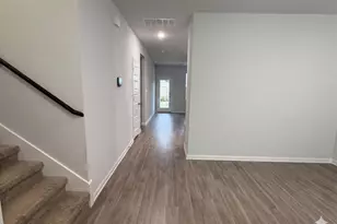 2417 Lucy Axel Ln, Round Rock, TX 78665 - Photo 6