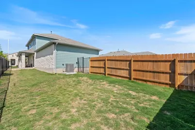 9015 Lookse Lane, Austin, TX 78744 - Photo 14