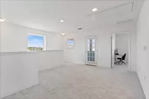 9015 Lookse Ln, Austin, TX 78744 - Photo 36
