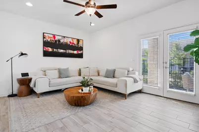9015 Lookse Lane, Austin, TX 78744 - Photo 18